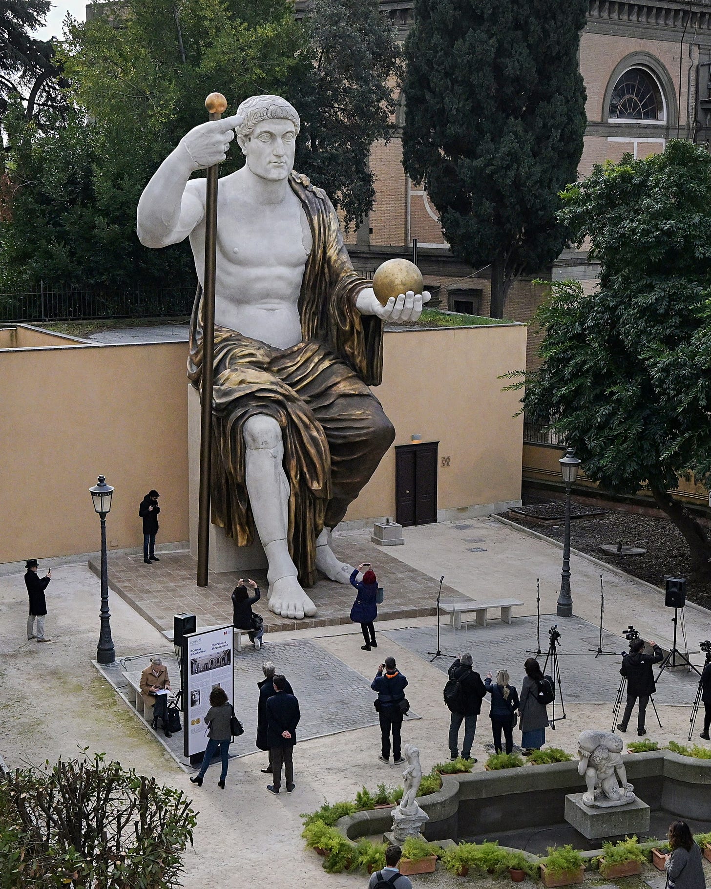 Watch how digital wizardry recast emperor to gaze over Rome once more Watch how digital wizardry recast emperor to gaze over Rome once more