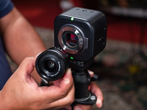 Logitech Mevo Core