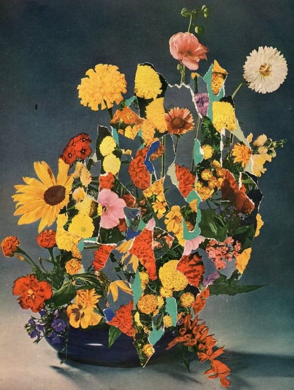 colagem manual de um buquê de flores, que tem a foto de um buquê sobreposta por flores coladas por cima, criando uma imagem boita e caótica