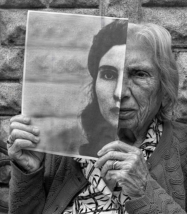 Tony Luciani Creates Rehabilitative Portraits of His Elderly Mother