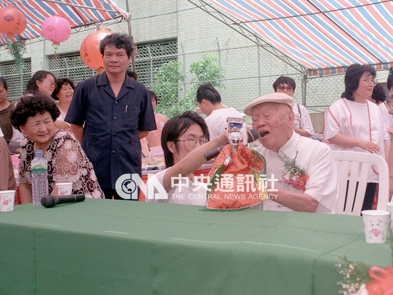 黃海岱於李天祿布袋戲文物館儀式中演出｜來源：中央社（授權限制依中央社規定）