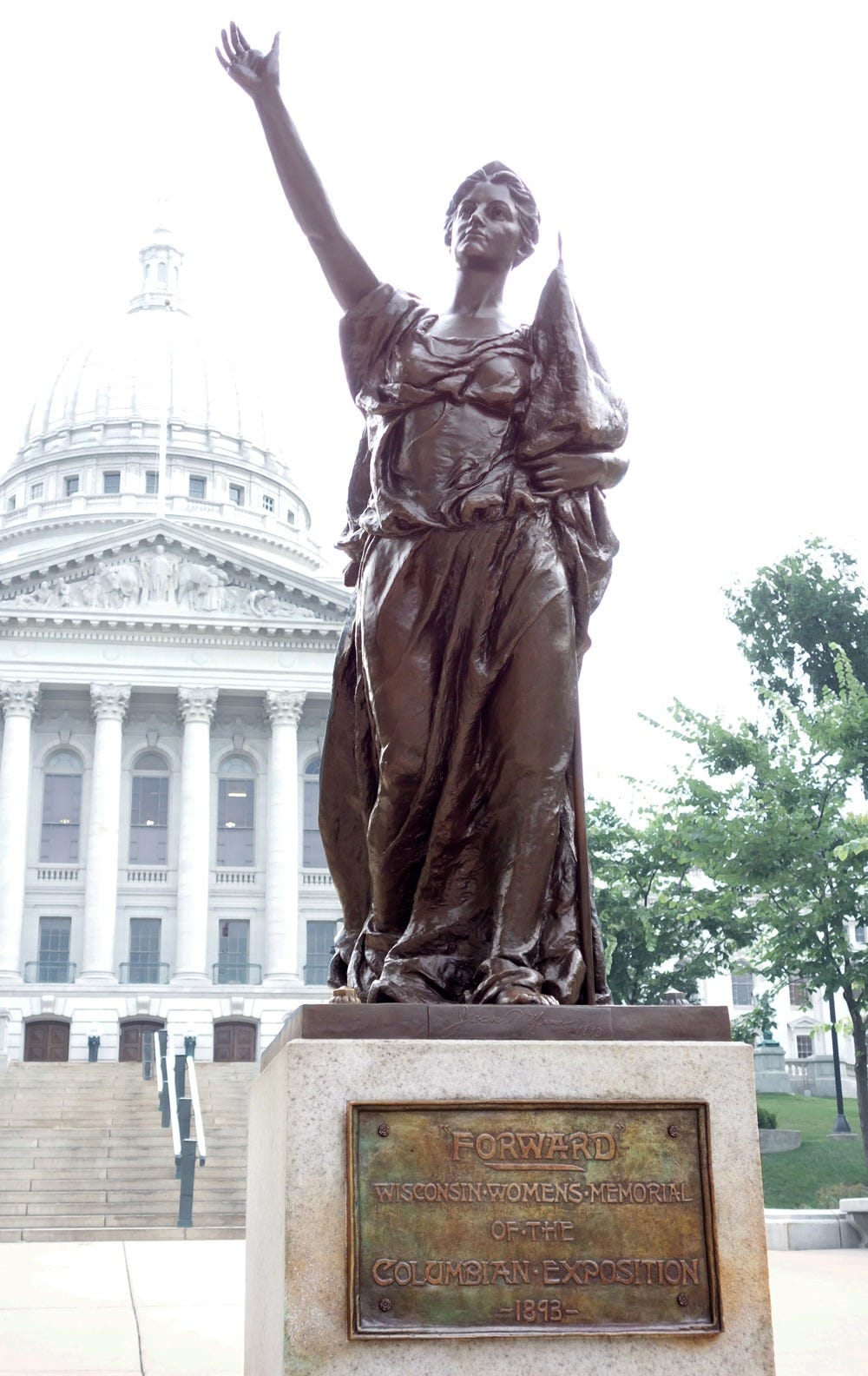 Wisconsin Symbols | Wisconsin State Motto | Forward