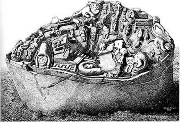 Drawing showing the zoomorphic and geometric figures on the Sayhuite monolith. Drawing showing the zoomorphic and geometric figures on the Sayhuite monolith.