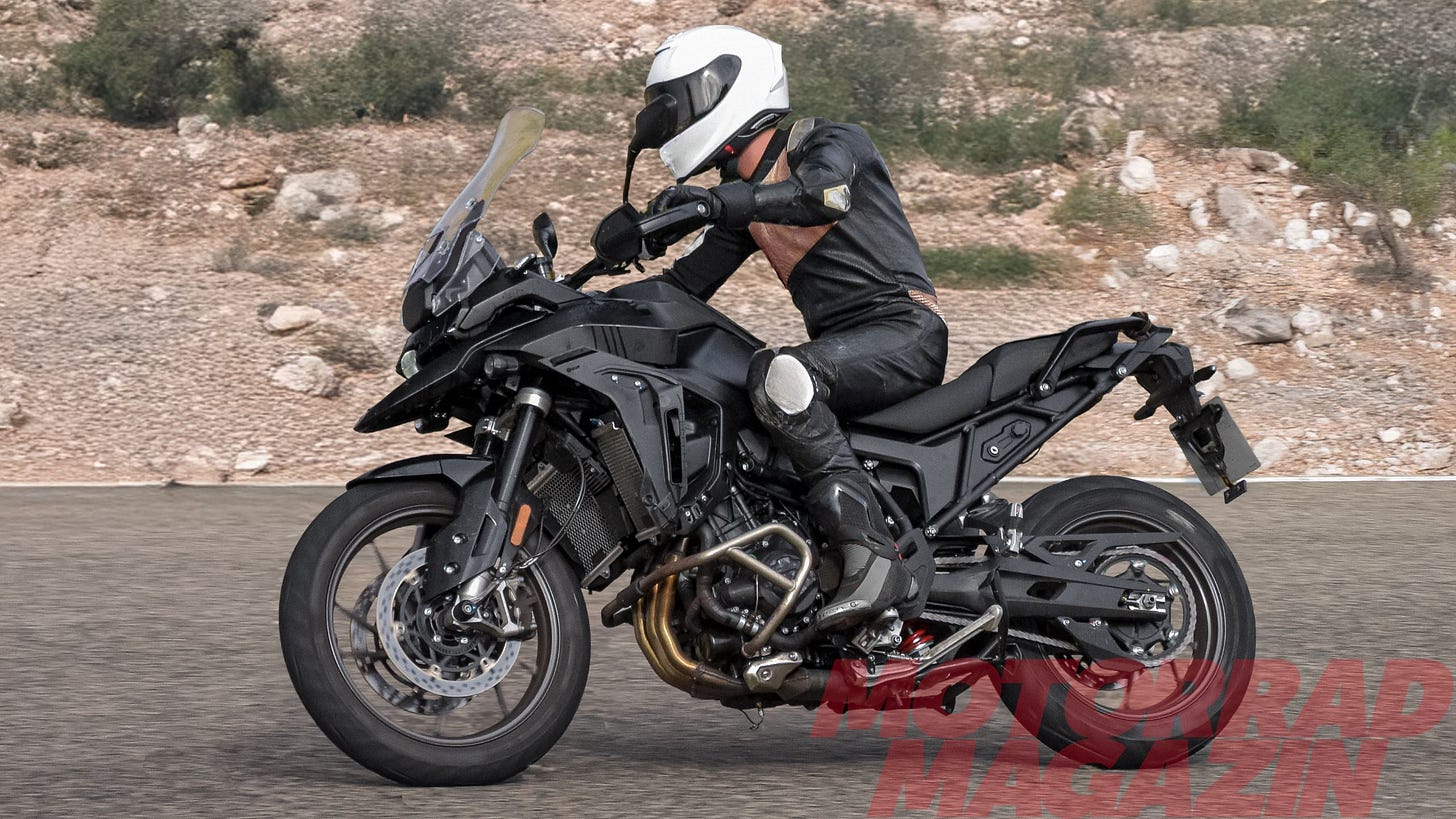 Yeni Triumph Tiger 950 Prototipi Görüntülendi: Bilmeniz Gerekenler Yeni Triumph Tiger 950 Prototipi Görüntülendi: Bilmeniz Gerekenler