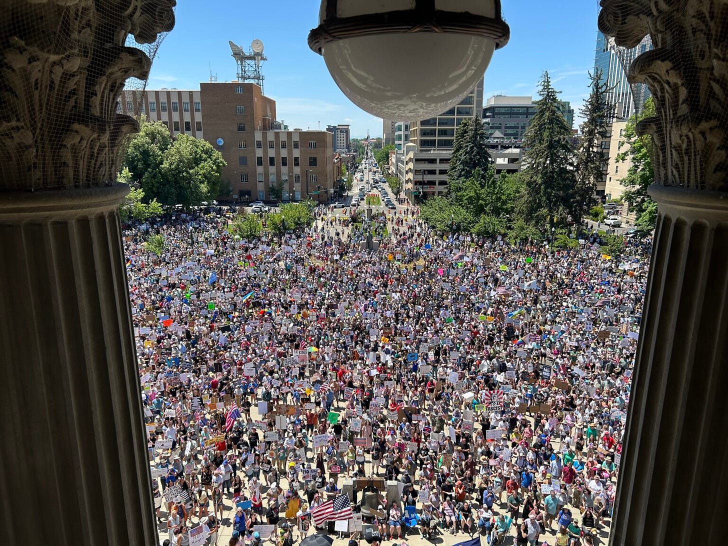 Thousands participate in 'No Kings Day' protest at Idaho State Capitol in  Boise • Idaho Capital Sun