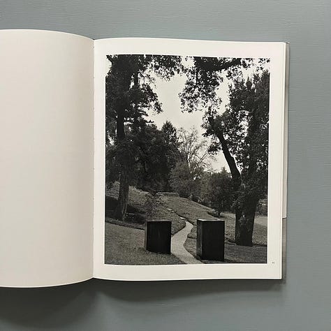 Richard Serra: Forged Steel, Texts by Richard Serra and Richard Shiff, Designed by McCall Associates, David Zwirner Books, New York, NY / Steidl, Göttingen, 2016 [Saint-Martin Bookshop, Bruxelles-Brussel. Art: © Richard Serra / ARS, New York]