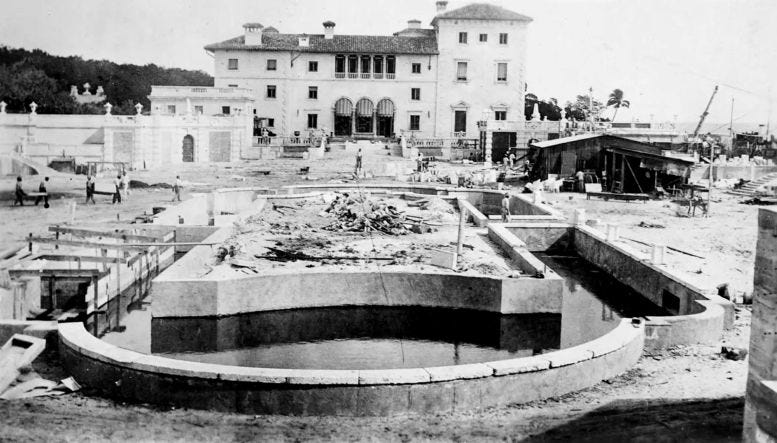 Work continued on Vizcaya Gardens on December 28, 1916. Courtesy of Vizcaya Museum.