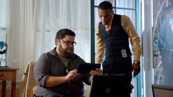 csi cyber ghost in machine recap 2015 images 596x335-002