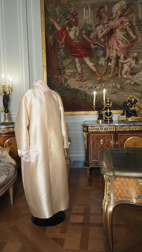 Some Louis era inspired exhibits we saw in the museum. 1. Thom Browne, 2. Gucci by Alessandro Michele, 3. Dior by John Galiano, 4. Louis Vuitton by Nicolas Ghesquiere, 5. Versace by Donatella Versace, 6. Carven