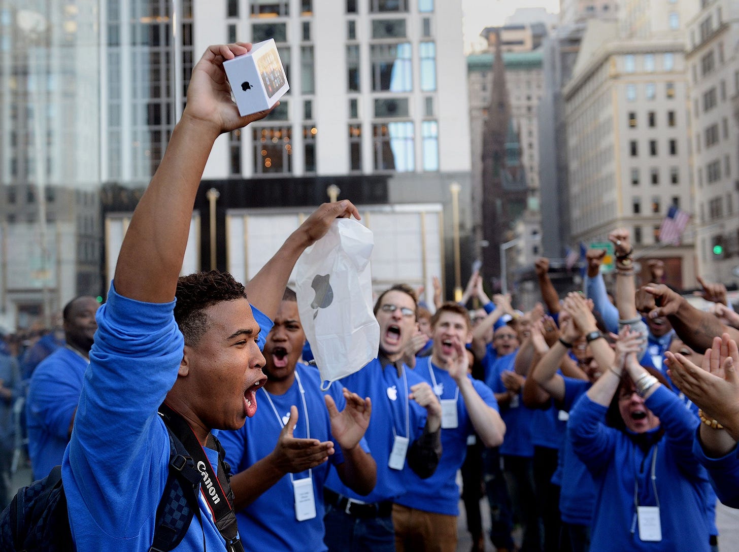 iPhone 6c: Apple to launch smaller device before iPhone 7, says report |  The Independent | The Independent
