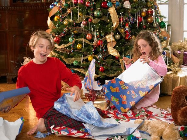 How you can do Christmas for under £100 - including tree, Turkey dinner ...