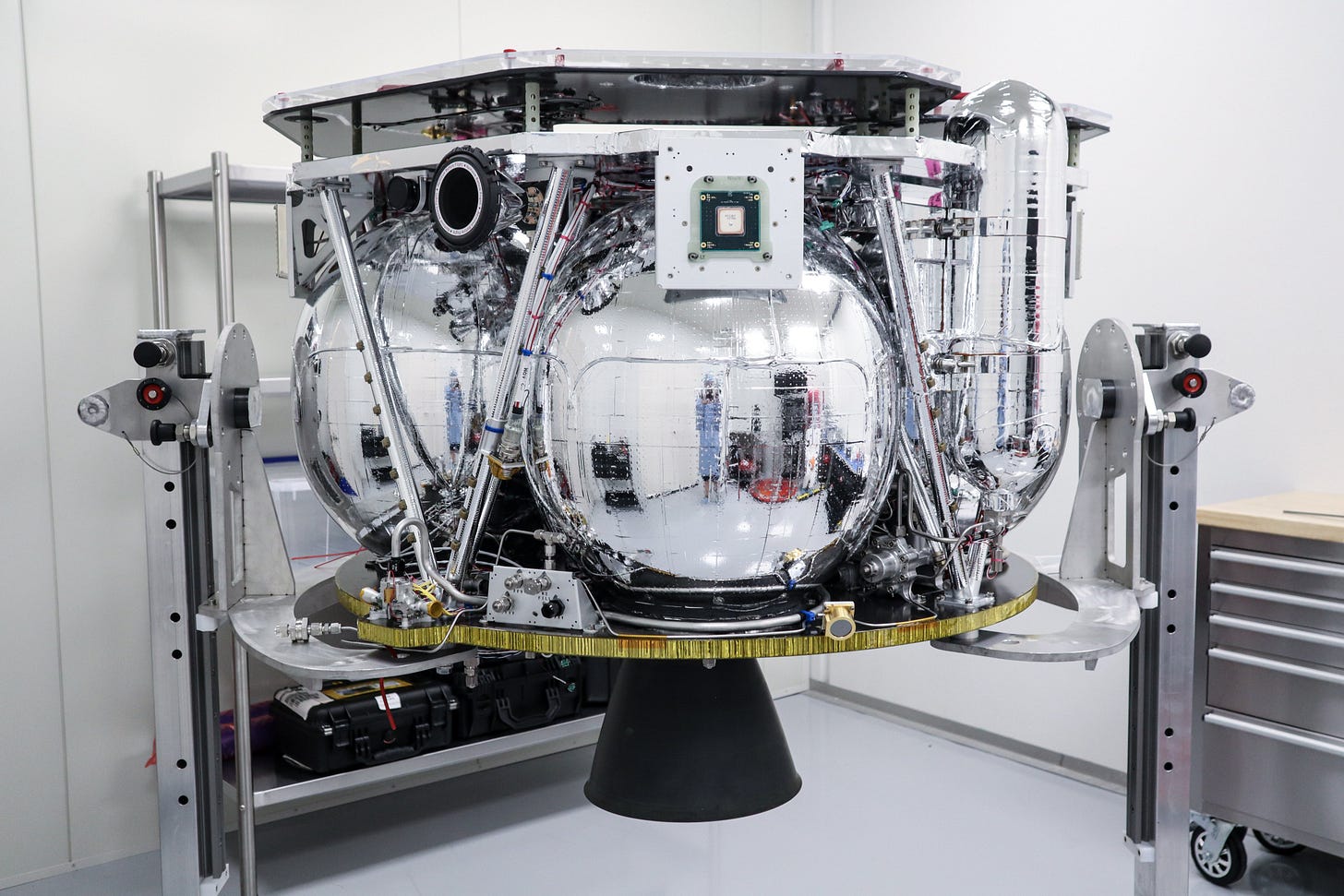 Rocket Lab on Twitter: "Lunar orbit is calling!🌑Our Photon spacecraft is  headed to the Moon with @NASA and @AdvancedSpace for the CAPSTONE mission  next year. Check out these latest progress images from