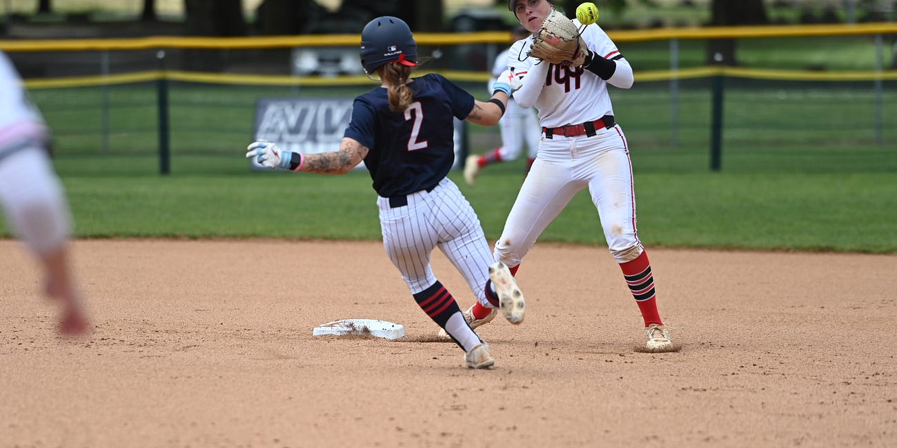 College Softball: Lower Columbia unable to capitalize on Mt. Hood mistakes in title tilts