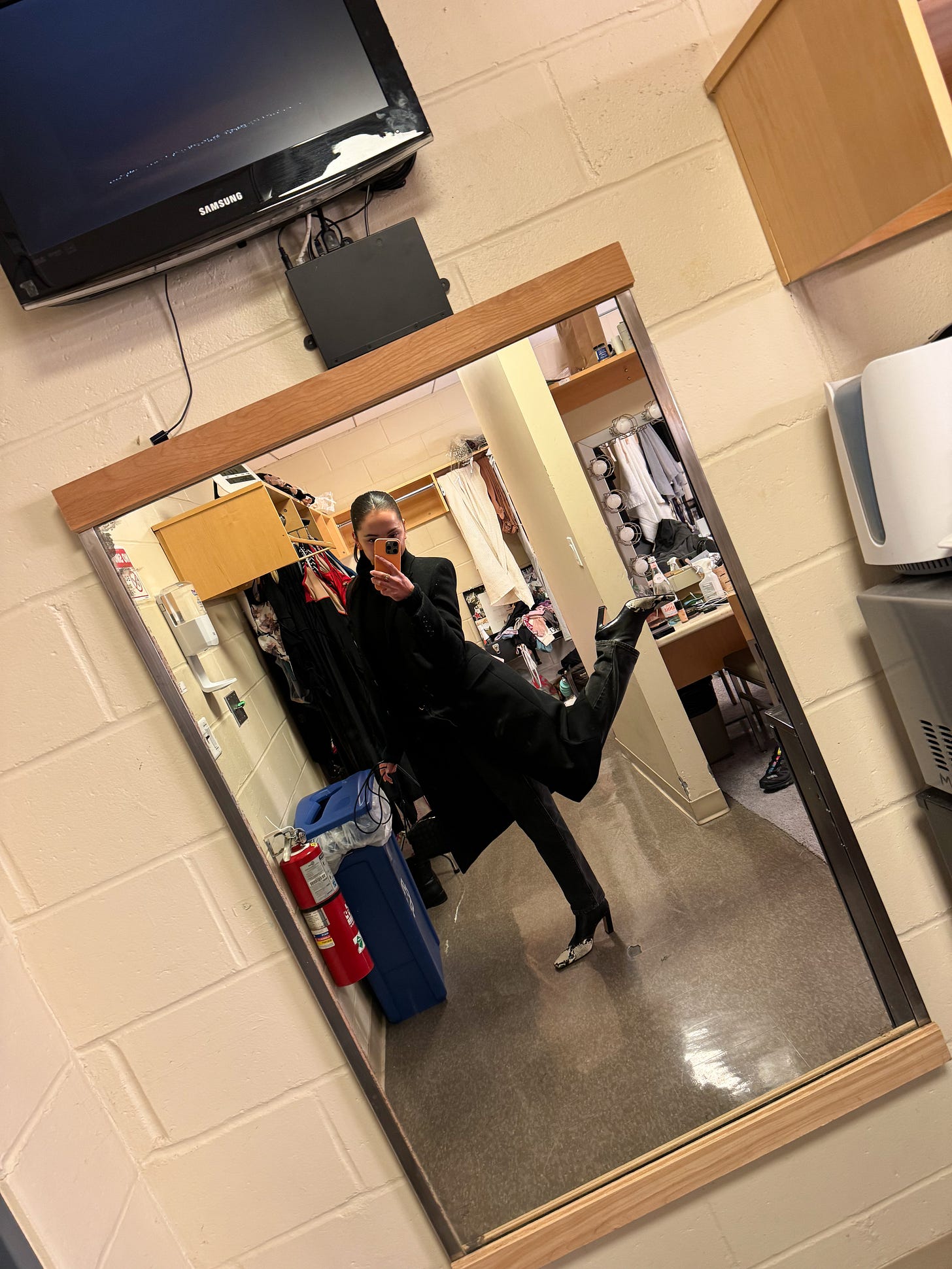 last theater fit check till spring!!