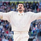 Del Super Bowl al Benito Bowl: la NFL cambia de idioma para no quedarse sin futuro