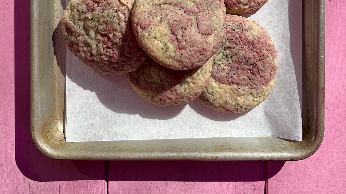 Poppy Chocolate Raspberry Raspberry Poppy Seed Chamomile Cookies - by Jordan Smith