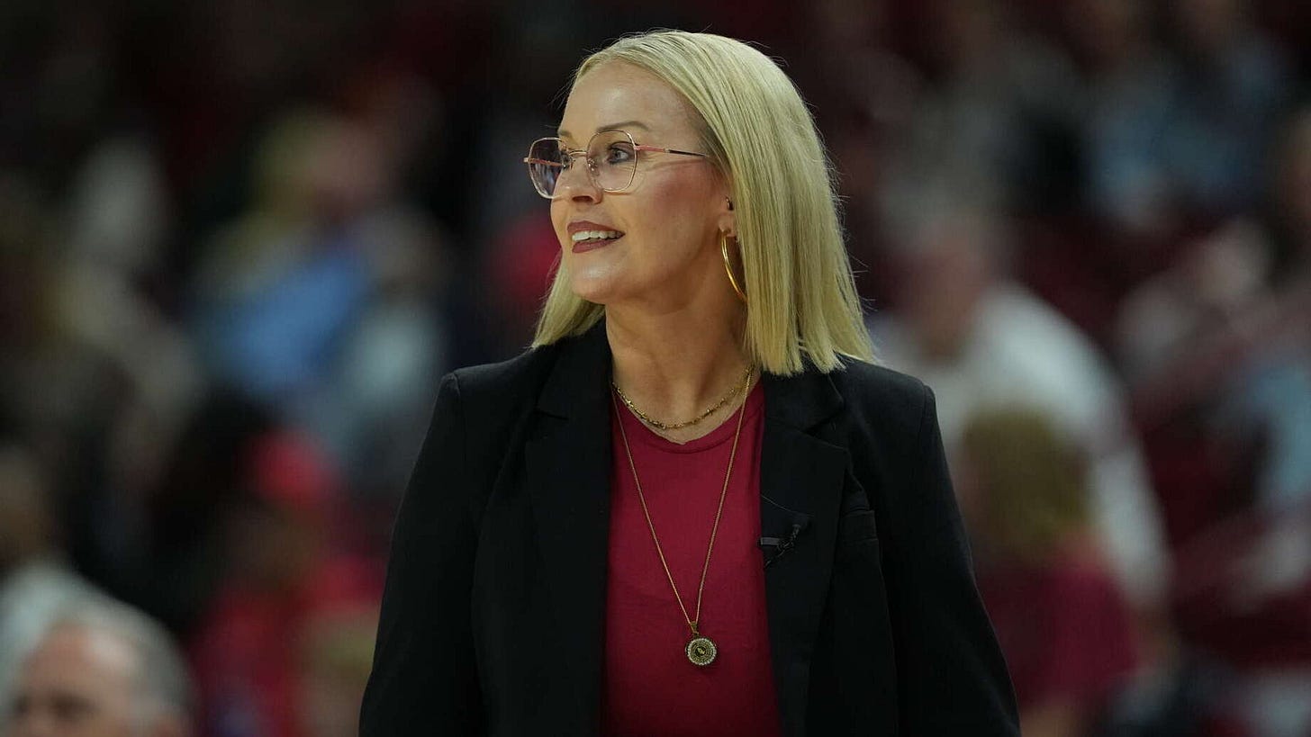 Hogs erase early deficit to win Musick's debut | Arkansas Razorbacks