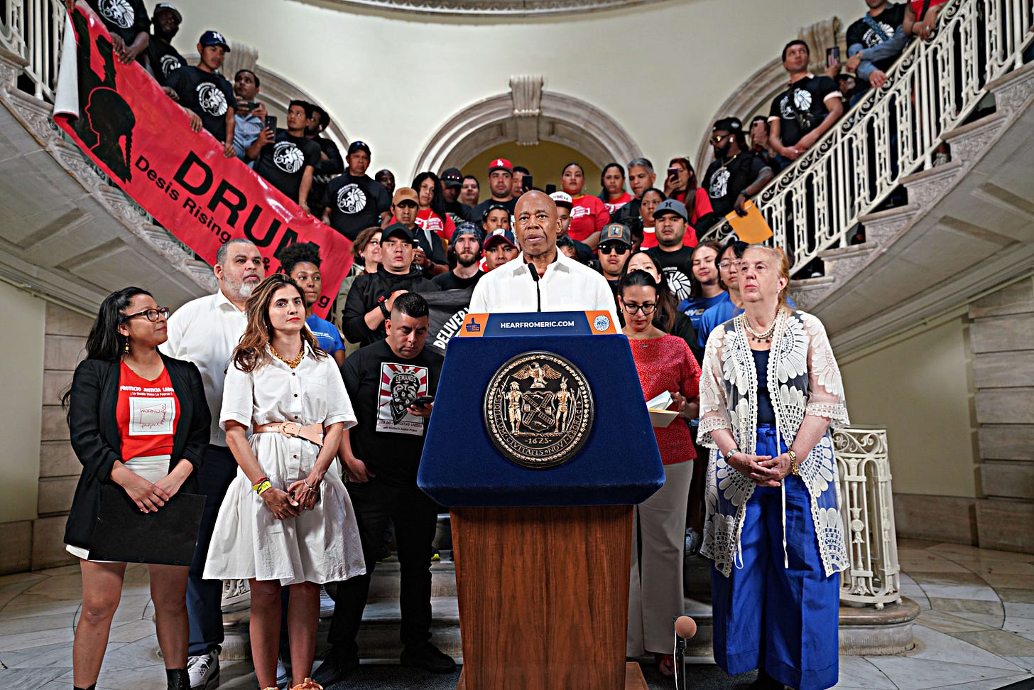 Delivering for delivery workers: Adams announces nation's first minimum wage rate for app-based delivery workers | amNewYork Delivering for delivery workers: Adams announces nation's first minimum wage rate for app-based delivery workers | amNewYork