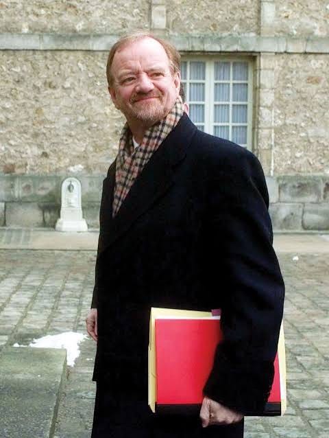 Robin Cook | Biography, Career, & Facts | Britannica