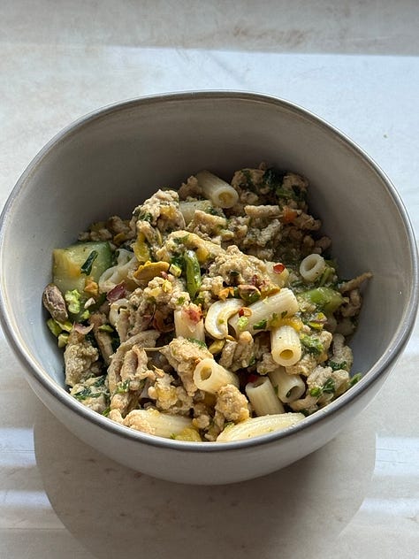 Apple cinnamon baked oatmeal casserole, High protein almond butter magic shell overnight oats, Date balsamic salmon & greens bowls, Firecracker beef bowls, Blackened chicken red rice bowls, GF sun gold tomato pistachio pasta