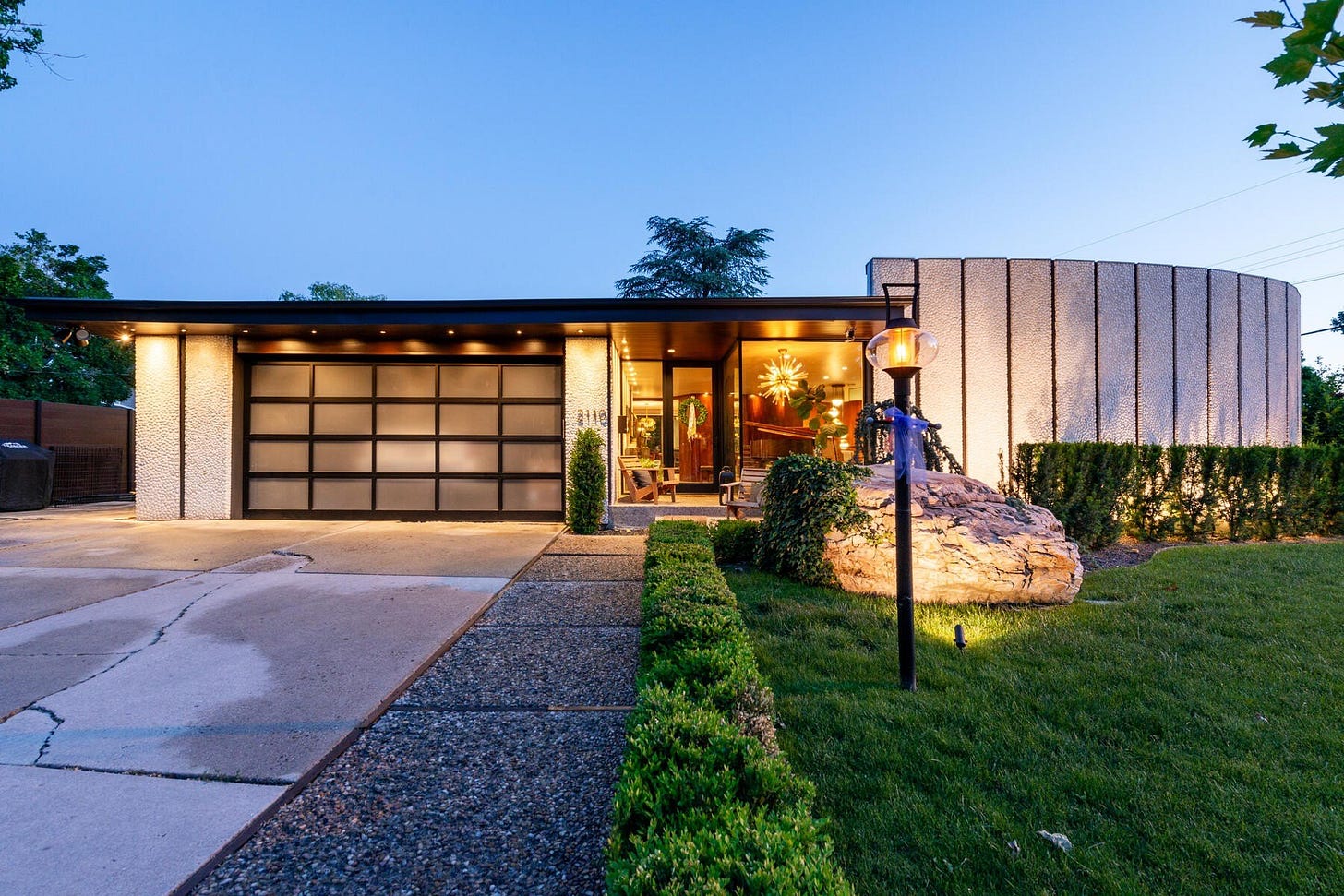 Garage featured at 2110 E Kline Ave, Salt Lake City, UT, 84117