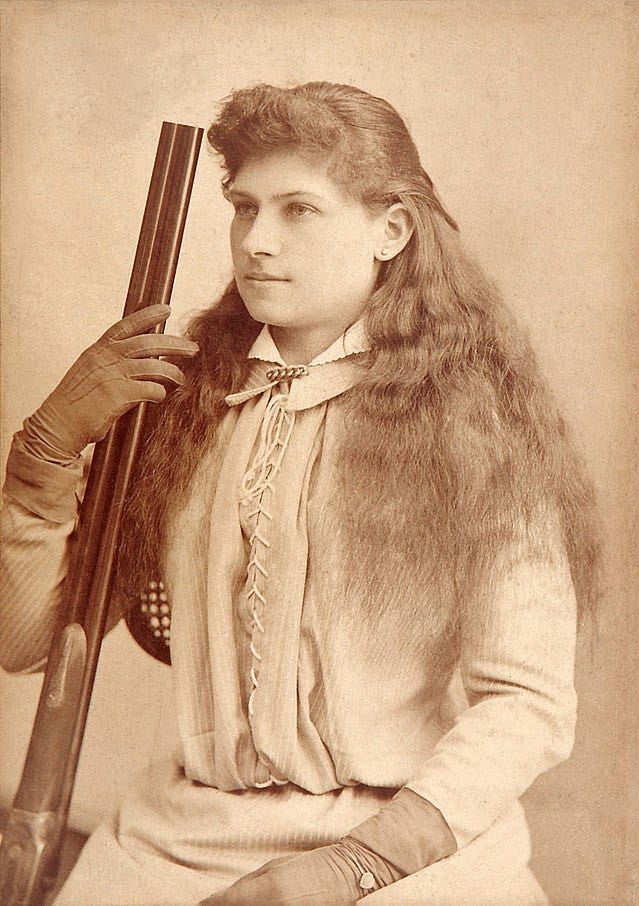 Annie Oakley - Wikipedia Annie Oakley - Wikipedia