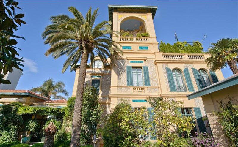 THE RIVIERA - Riviera for you