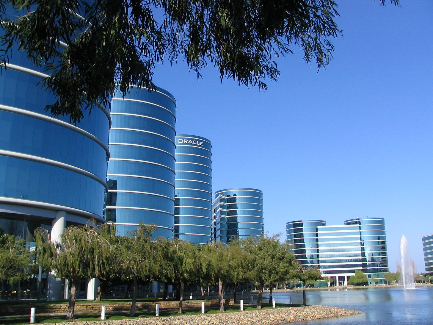 Oracle Corporation - Wikipedia