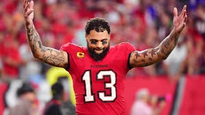 Buccaneers Rally to Defeat Saints 27-19, Clinch NFC South Title