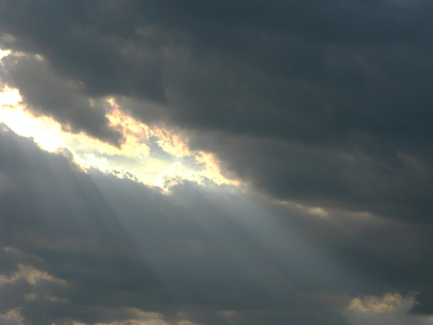 Crack in the clouds by garylee2048 on DeviantArt