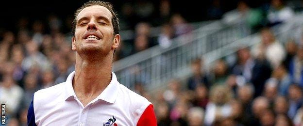 richard gasquet lets andy murray slip inside him bare richard gasquet lets andy murray slip inside him bare