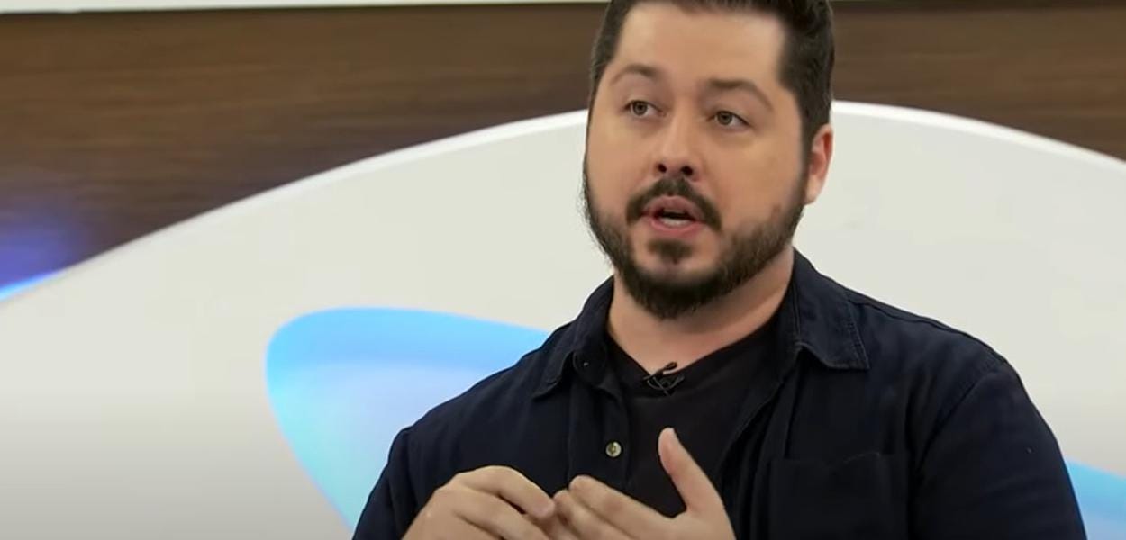Átila Iamarino diz que brasileiros podem "sair com cuidado" e vira meme nas  redes - Brasil 247