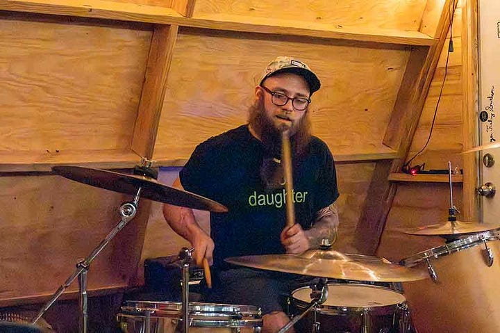 Basic blowin' up the spot / all photos Troy Larson