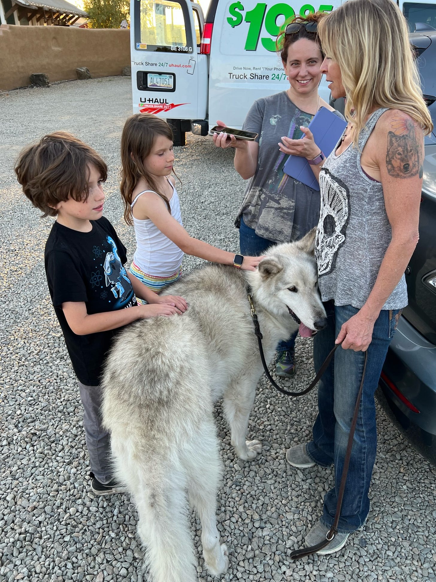 Ian Hoskins-Bishop, Lucy Koerbel, Courtney Hoskins, Elisabeth Chassie and Flynn the wolf discuss the first shot for The Not.