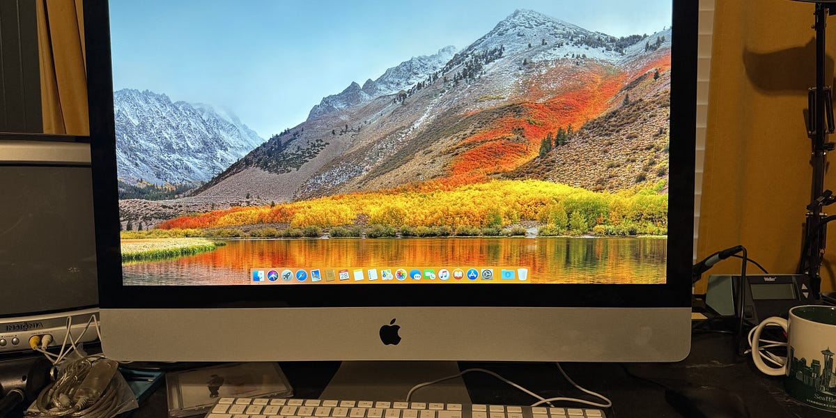 Let's Upgrade a 2010 iMac! - The Retro Millennial