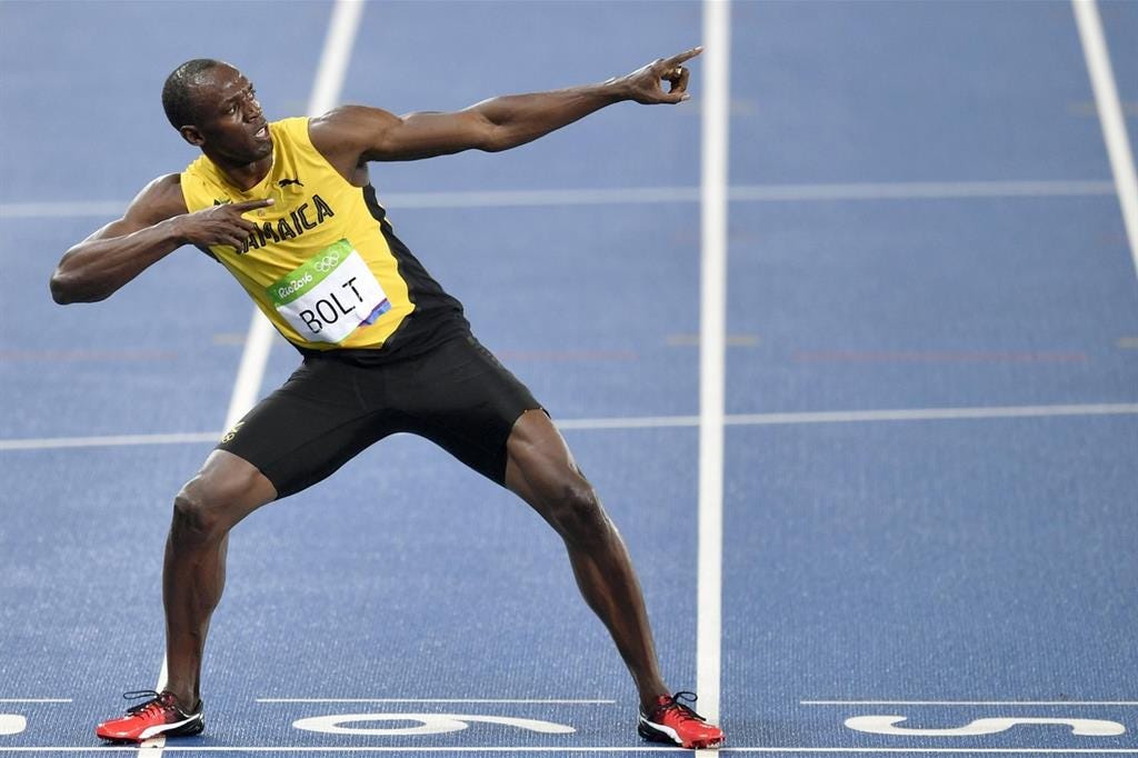 Usain Bolt vola verso l'ultimo traguardo