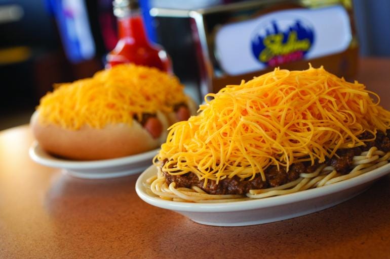 Skyline Chili | Downtown Cincinnati | Hot Dogs, Chili