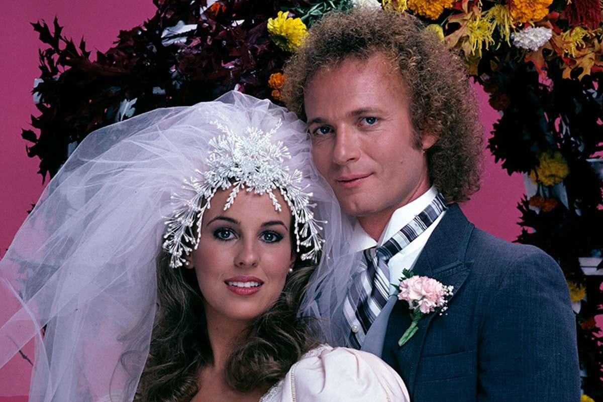 Looking Back at Luke and Laura's 'General Hospital' Wedding Looking Back at Luke and Laura's 'General Hospital' Wedding