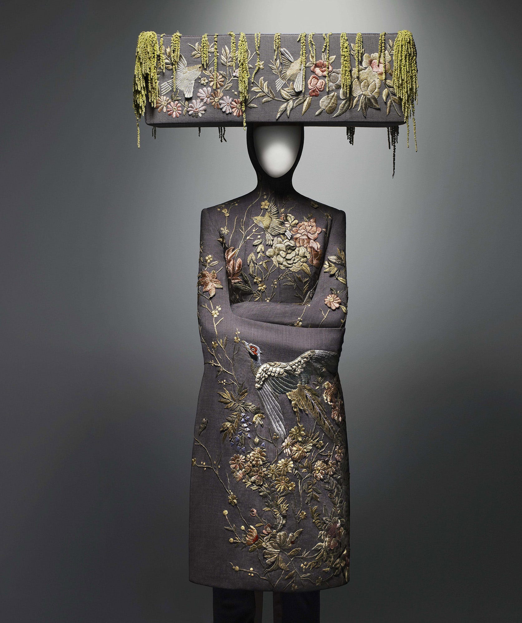voss | Alexander McQueen: Savage Beauty | The Metropolitan Museum of Art, New York voss | Alexander McQueen: Savage Beauty | The Metropolitan Museum of Art, New York