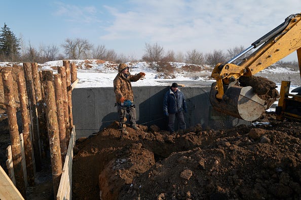 Putin is asking Trump for Ukraine’s Fortress Belt