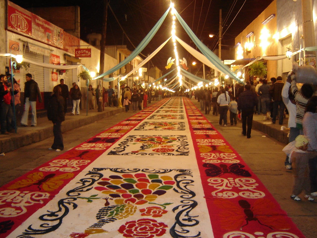Sawdust carpet - Wikipedia
