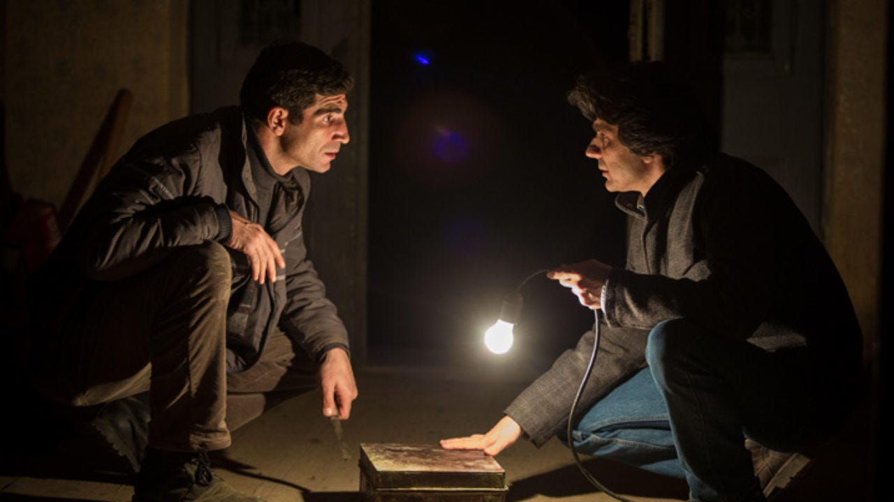 El Tesoro (Camoara - 2015) - Crítica - Dir. Corneliu Porumboiu