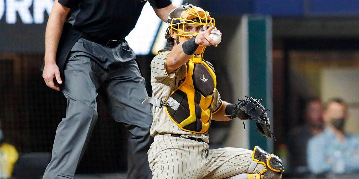 Austin Nola fractures finger