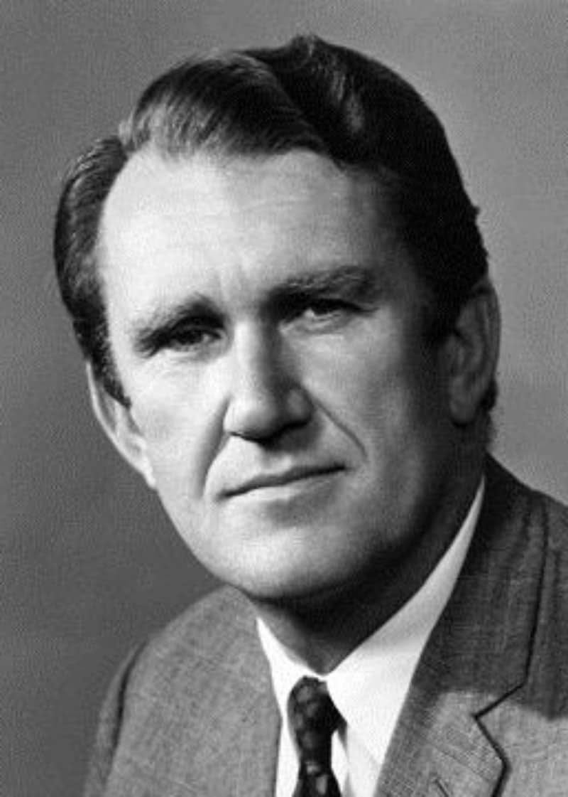 Malcolm Fraser, 1975.