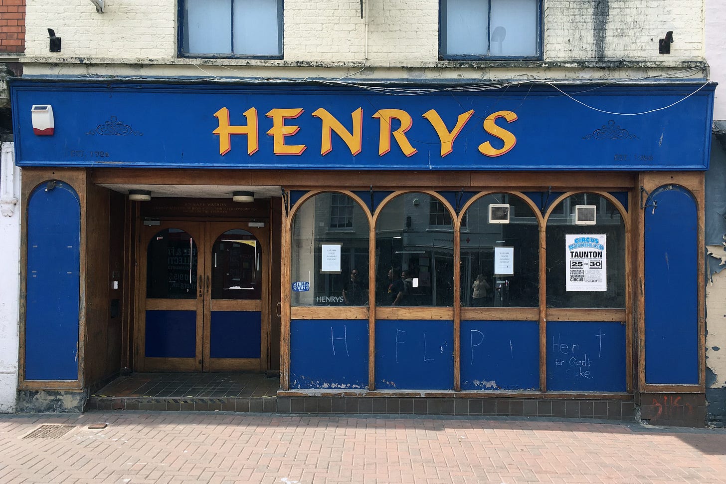 A closed Henrys pub in 2022