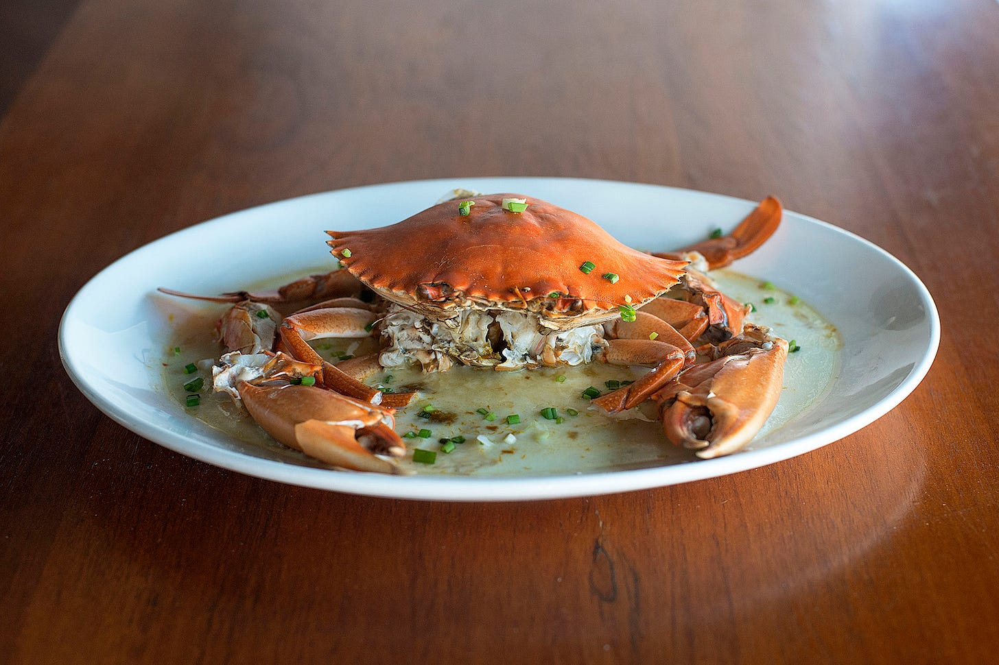 Whole Steamed Crab with Egg White