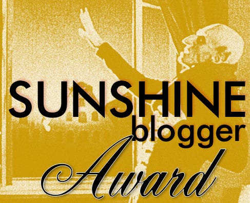 THE SUNSHINE BLOGGER AWARD – Annika Perry