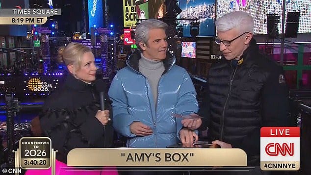 The 64-year-old comedian made the tongue-in-cheek crack not even a half hour into the broadcast.