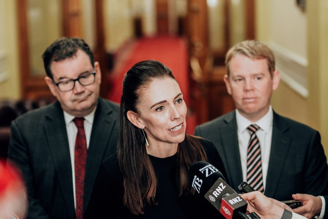 Coalition parties slam former Labour ministers' no-show at Covid-19 public  hearing | RNZ News