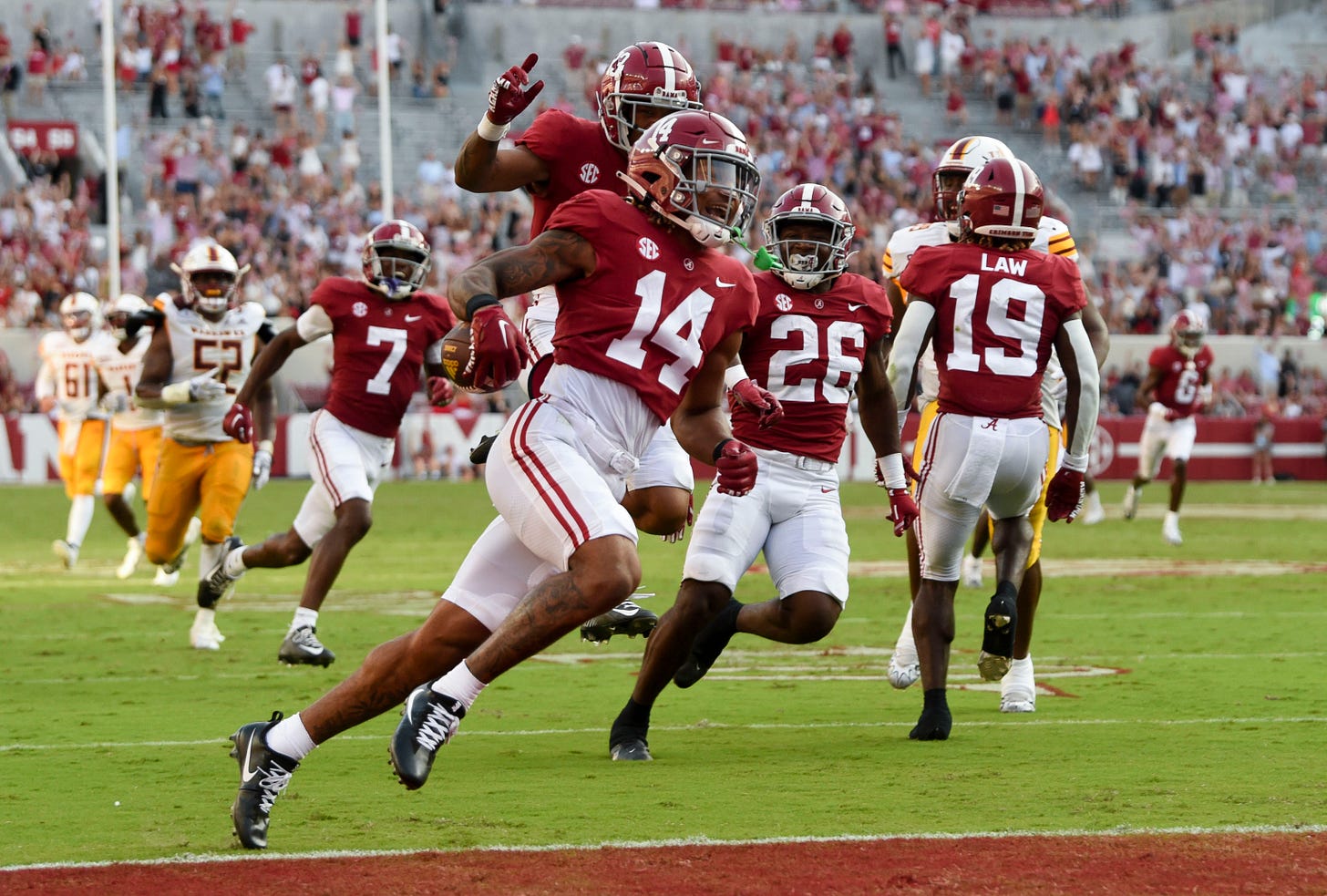 Alabama Football: Brian Branch pursuing NFL Draft